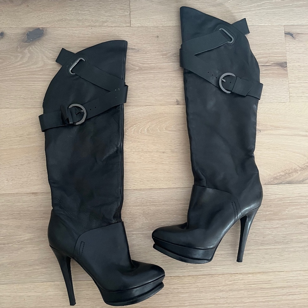 GUESS by Marciano